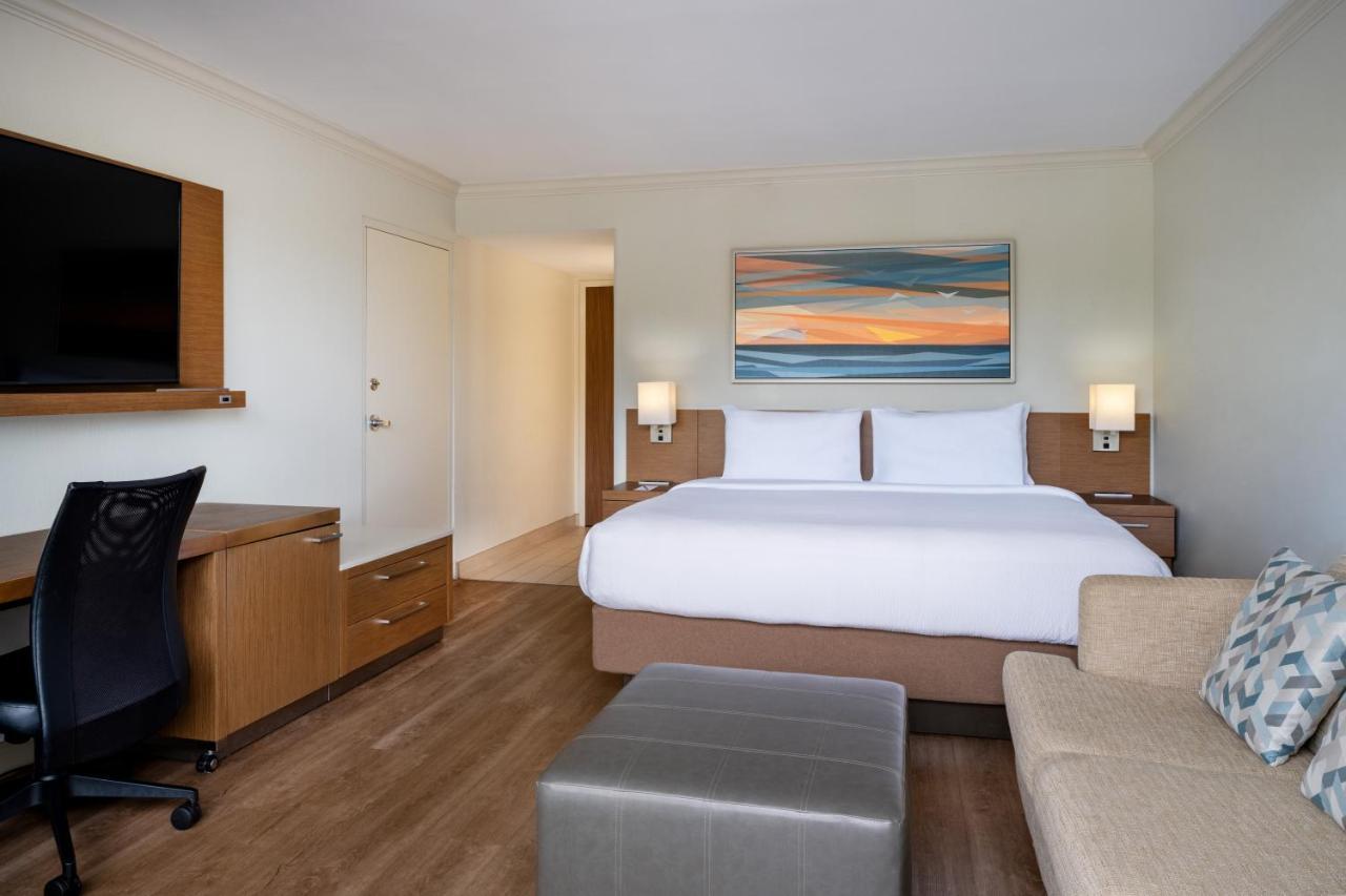 Courtyard By Marriott - Naples Ξενοδοχείο Εξωτερικό φωτογραφία