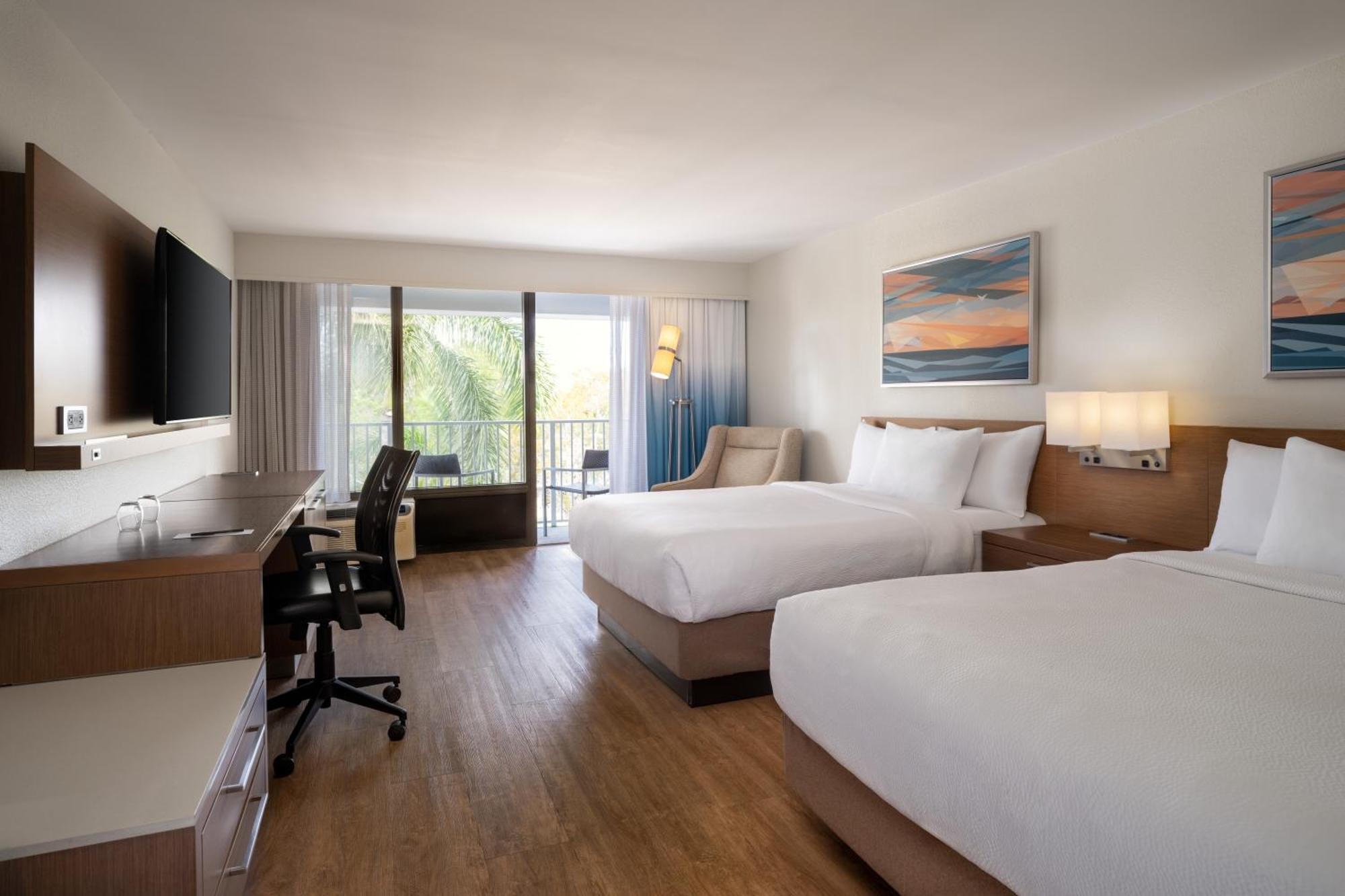Courtyard By Marriott - Naples Ξενοδοχείο Εξωτερικό φωτογραφία