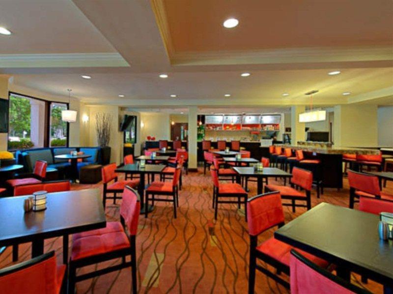 Courtyard By Marriott - Naples Ξενοδοχείο Εξωτερικό φωτογραφία