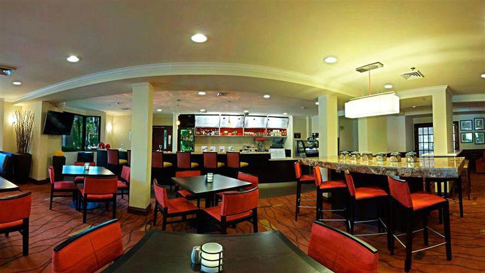 Courtyard By Marriott - Naples Ξενοδοχείο Εξωτερικό φωτογραφία